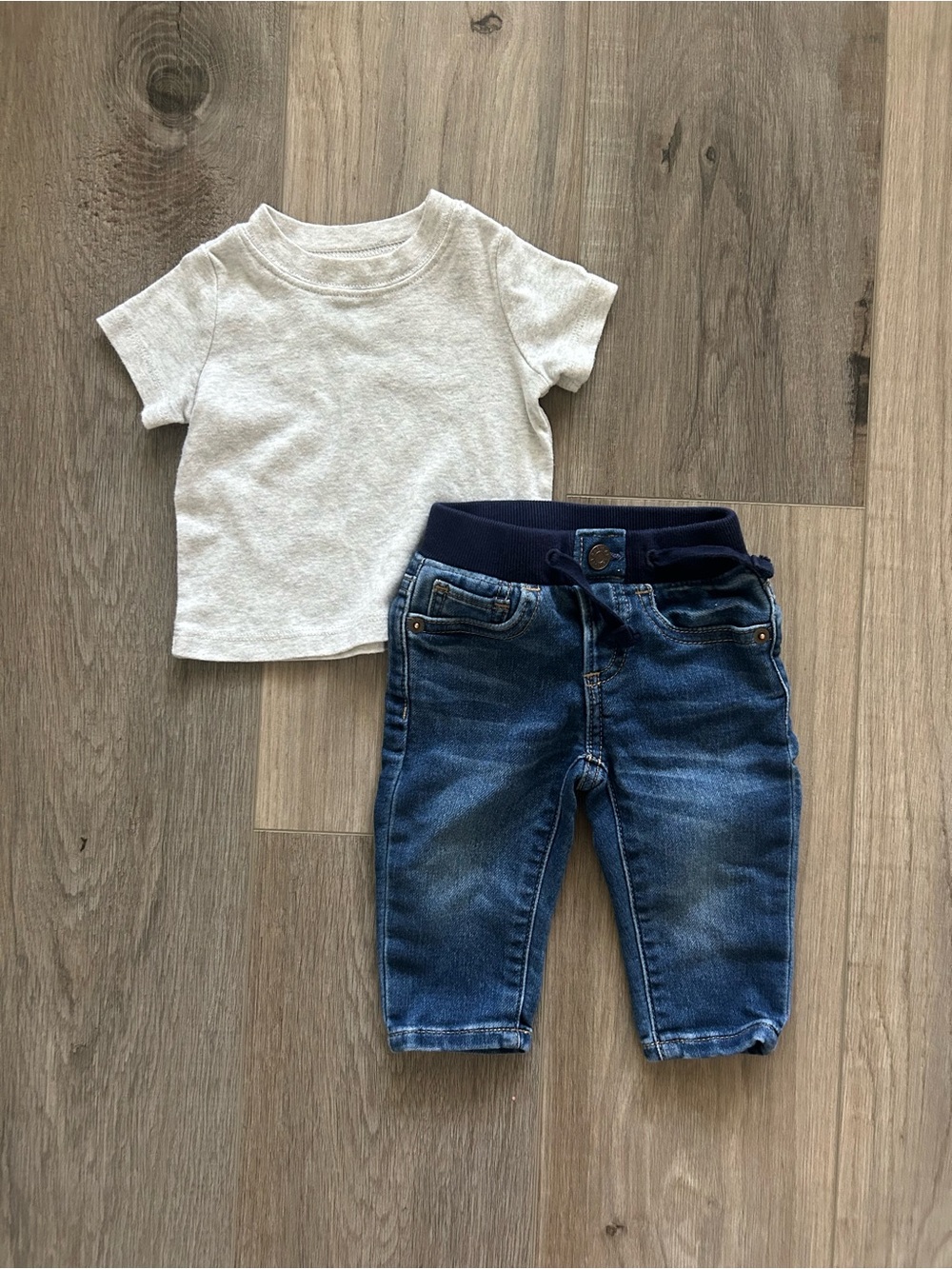 GAP Kids Light Heather Gray Short Sleeve Tee